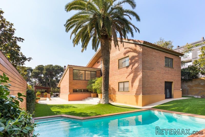 Luxury living in a house with amazing..