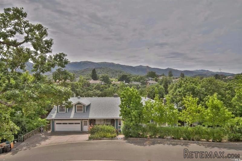5 bedroom House For Sale: 409 Karla.. - 2