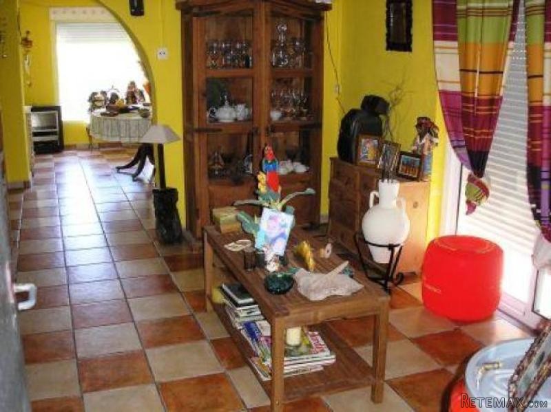 Large Detached 3 Bedroom Country Home.. - 2