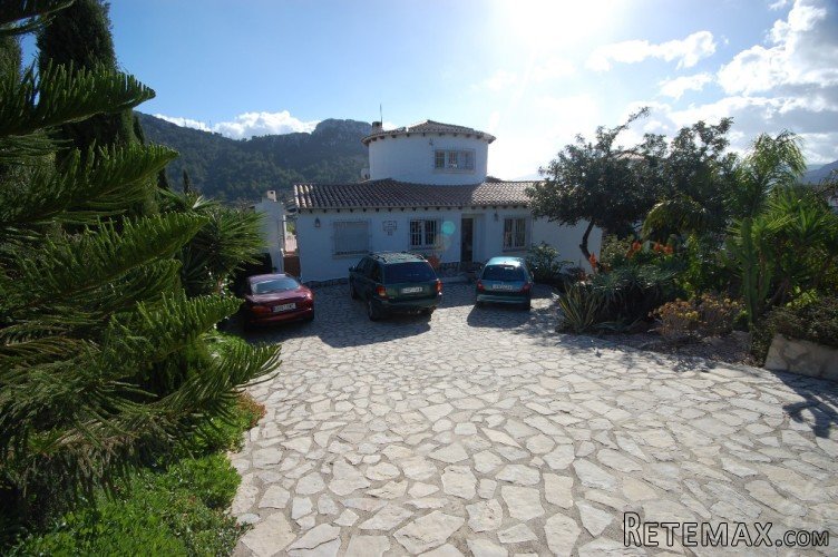 Detached villa in Monte Pego, with multiple services such.. - 3