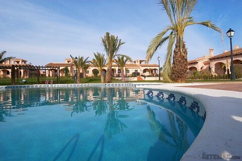 * 2 BED LINKED VILLA WITH LARGE PRIVATE..