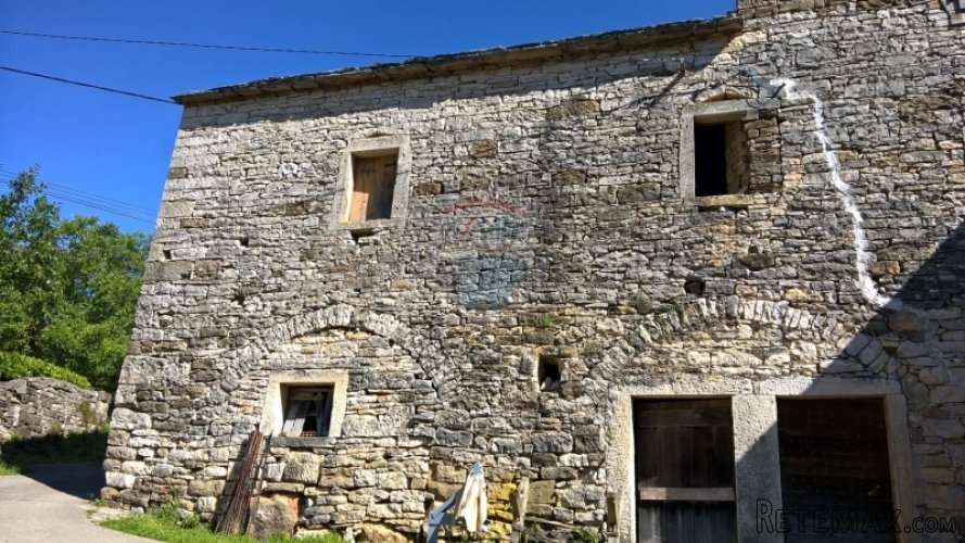 Grožnjan, kamena kuća za adaptaciju - 2