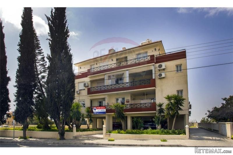 Apartment - For Sale - Limassol..