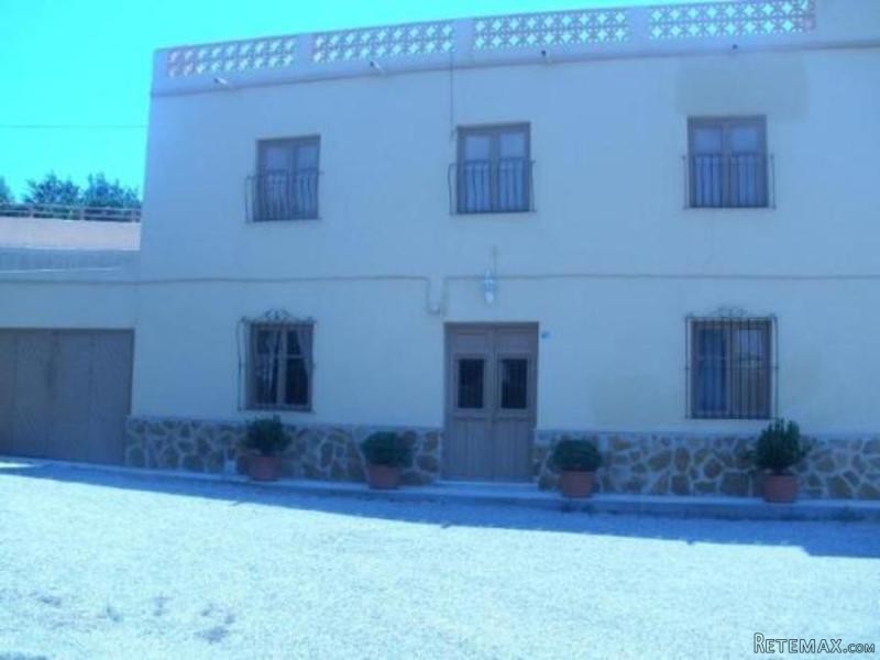 Town House / Village House in Cuevas..