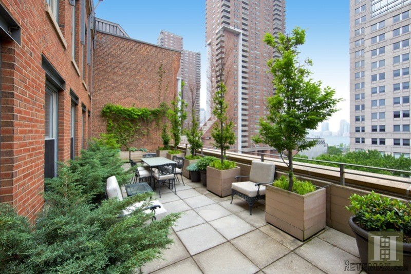 3 bedroom PentHouse For Sale: TERRACED..