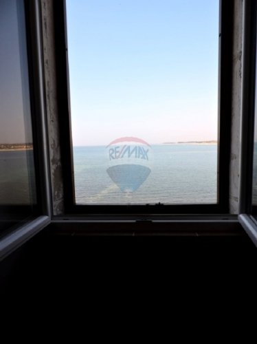 Kuća, Novigrad, Dajla na samoj obali mora - 5