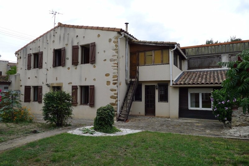 Villa To Refresh Limoux Town Centre