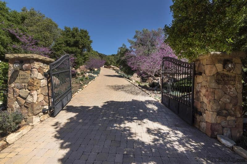 4 bedroom House For Sale: 1520 Las..