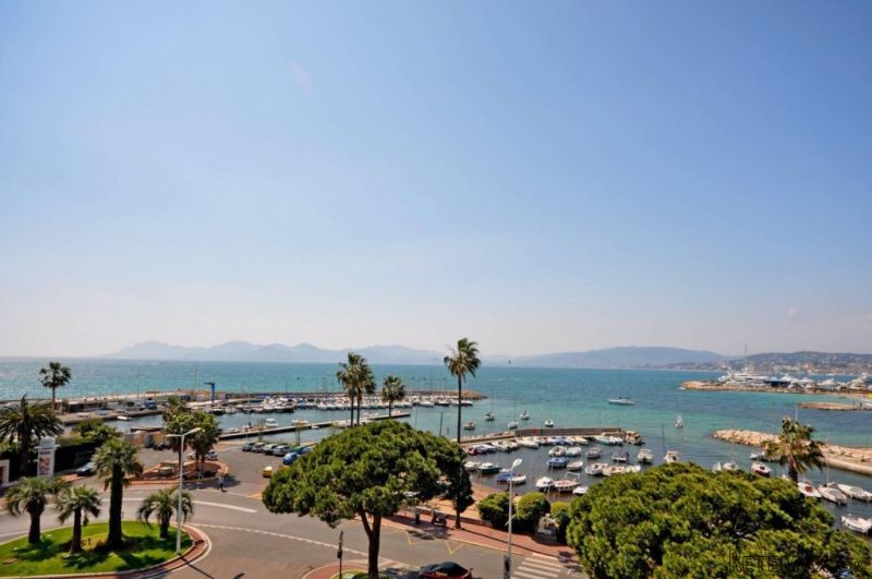 1 Bedroom Penthouse For Sale In Cannes - 2