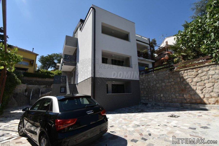 Apartman s pogledom na more! okolica grada Krka!