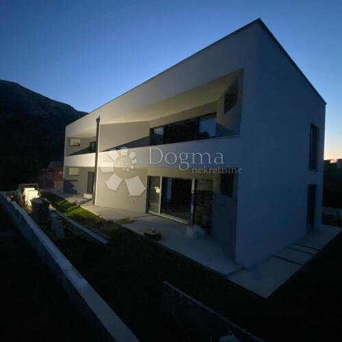 NOVOGRADNJA, APARTMAN U PRIZEMLJU SA OKUĆNICOM OD 135 M2 - 3