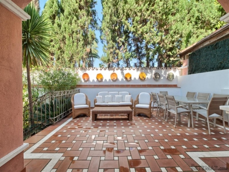 6 Bedroom Villa For Sale In Lorea Playa.. - 2