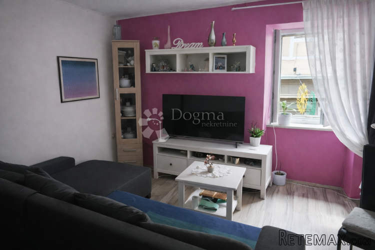 Centar Pazina + spremište | Mirna lokacija | Uredno vlasništ
