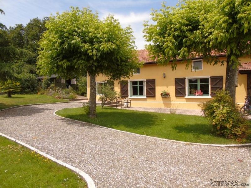 4 Bedrooms - House - Midi-Pyrenees -.. - 2
