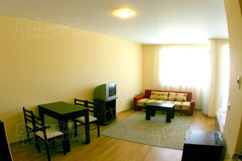 Spacious And Convenient Apartment Near..