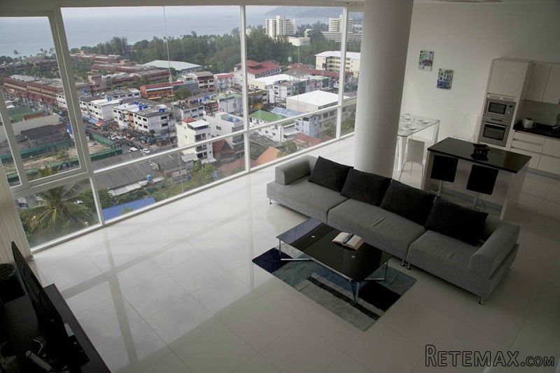 Spacious 3 bedroom Penthouse.. - 2