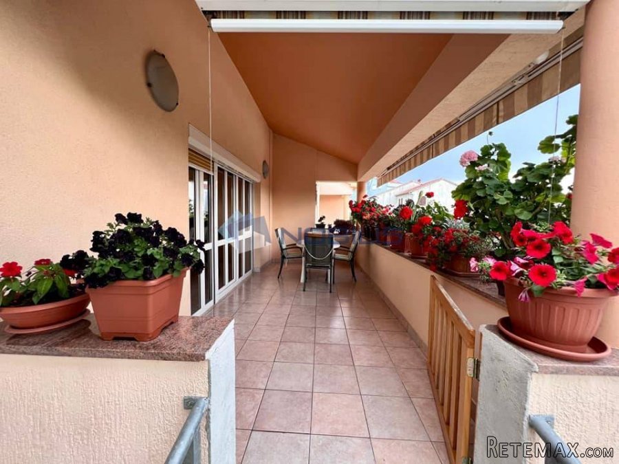 Zadar, Vidikovac, obiteljska kuća ukupne površine 395 m2 - 3