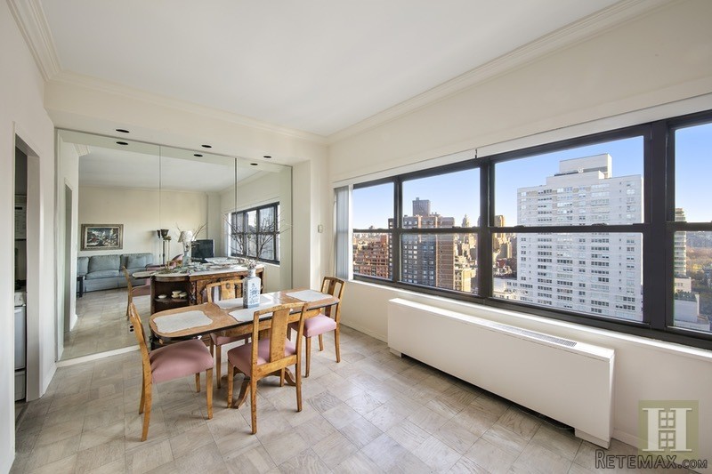 1 bedroom Apartment For Sale: 170 WEST.. - 2