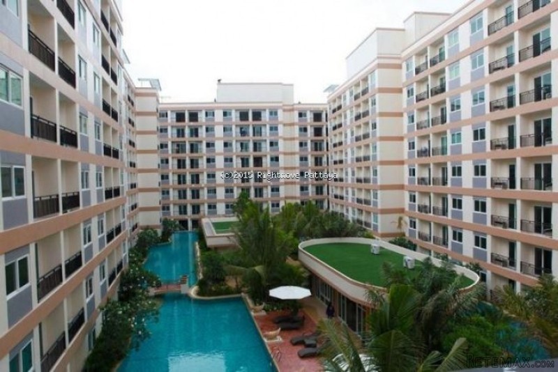 1 Bedroom Condo for sale in Jomtien -..