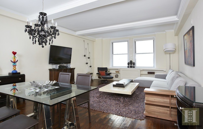 2 bedroom Apartment For Sale: 111 EAST..
