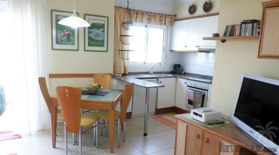 Lovely apartment on the second floor of the two-storey.. - 7