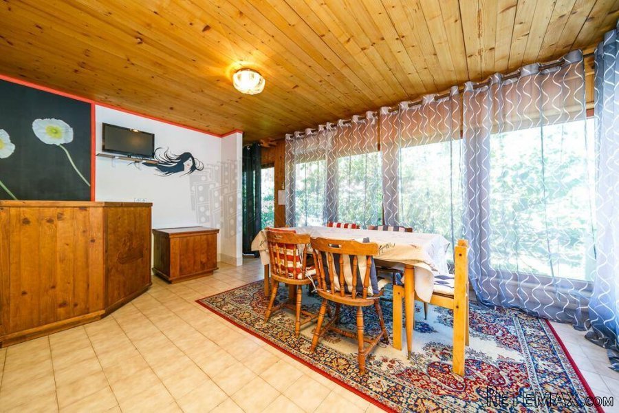 Apartmanska kuća na samo 100 m od mora! Grad Krk! - 8