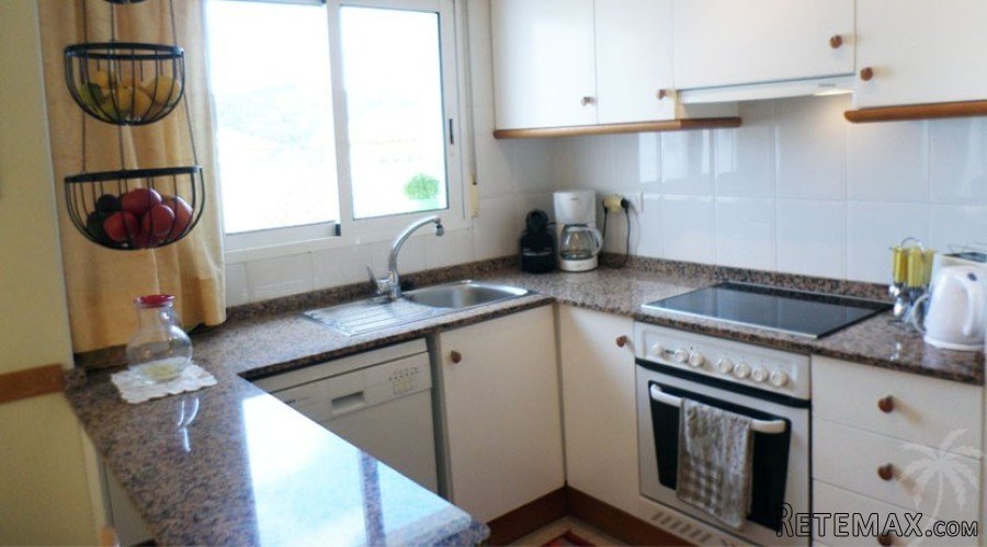 Lovely apartment on the second floor of the two-storey.. - 8