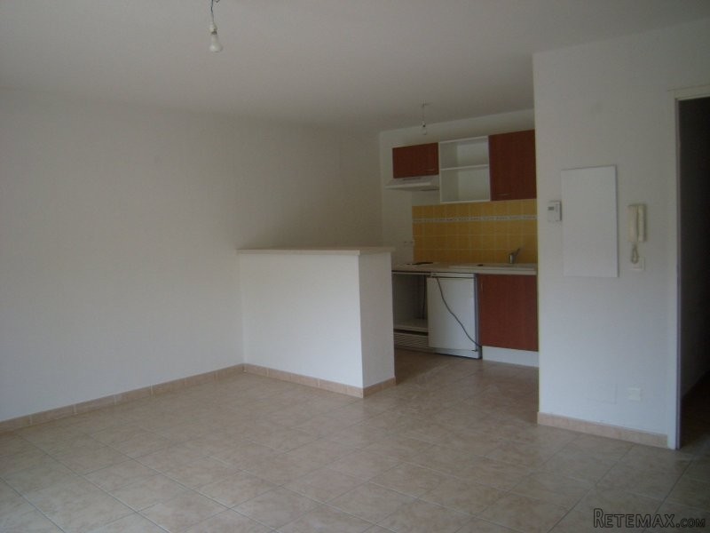 Recent Apartment With Cellar And A.. - 2