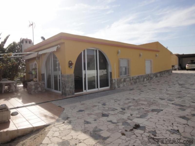 Villa near Elche with pool (Ref. PV1773)