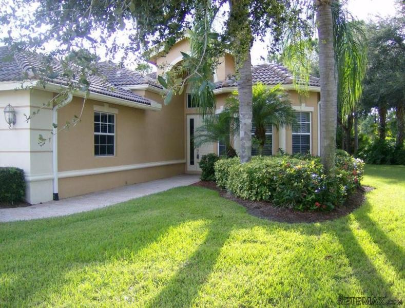 9100 Pumpkin Ridge, Saint Lucie West..