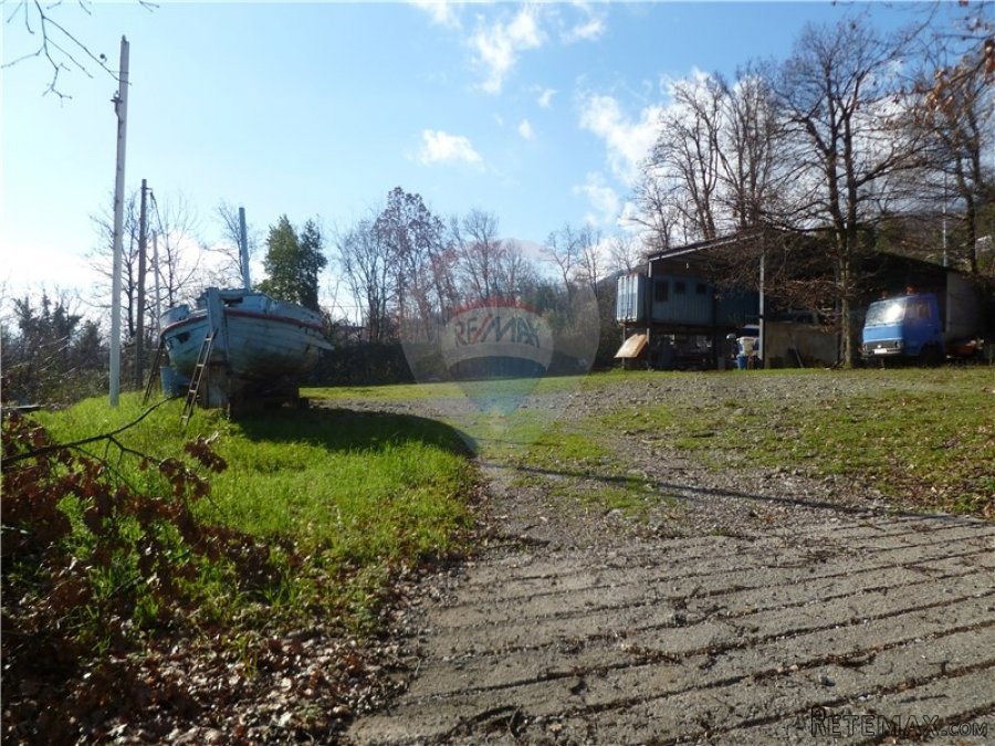 IKA - OPRIĆ - 4.672 m2 - GRAĐEVINSKI TEREN - 2
