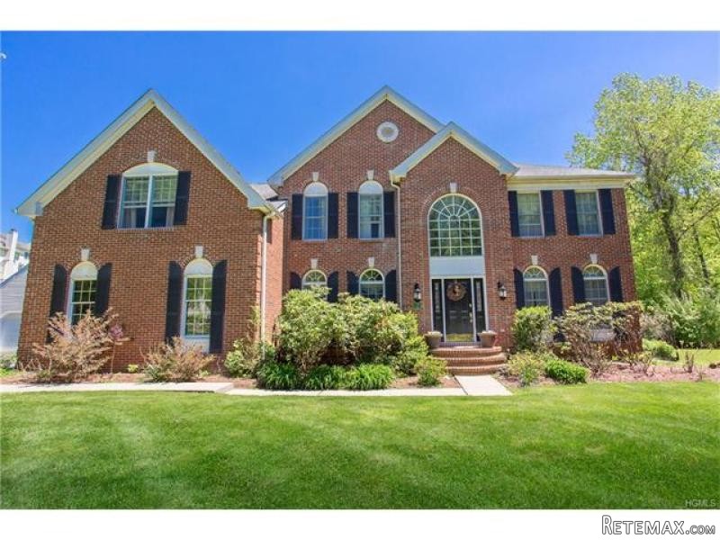 4 bedroom House For Sale: 11 Mathews..