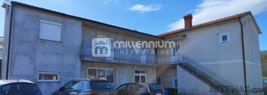 Grobnik, Čavle, poslovno-stambena kuća katnica