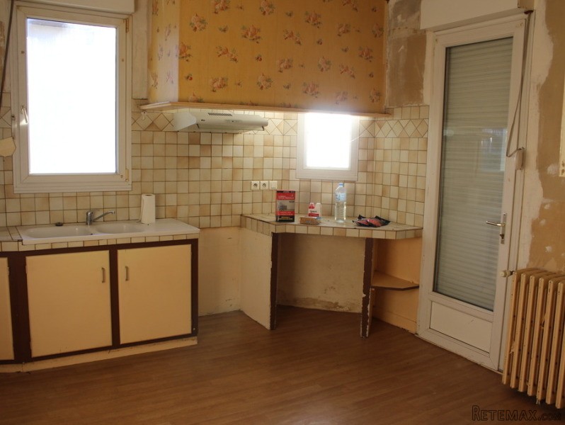 4 Bedroom Villa For Sale In Need Of.. - 2