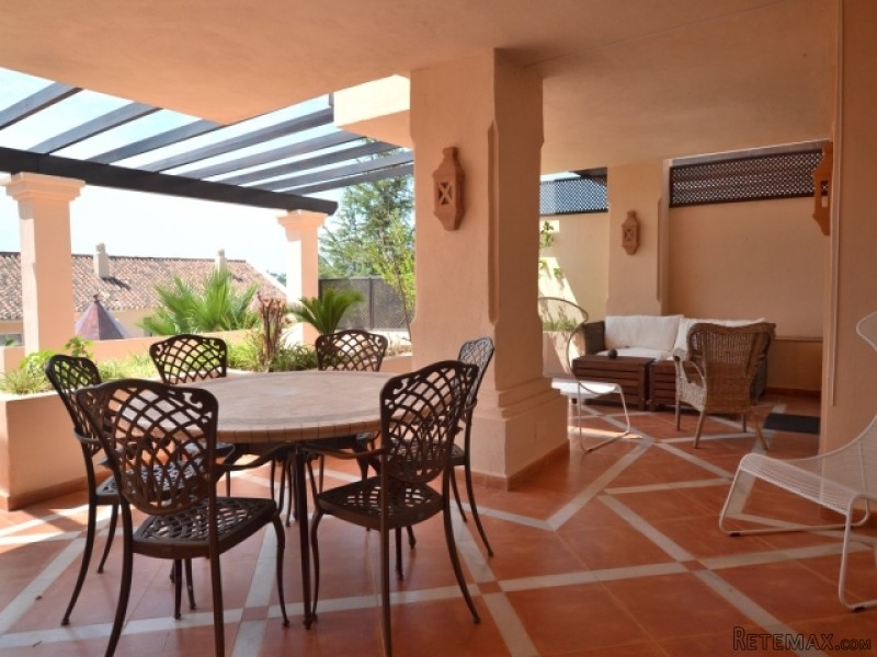 2 Bedroom Apartment For Sale Situated.. - 2