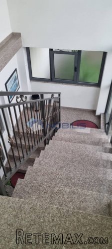 Ploče-Baćina, kuća 300m2 s dva odvojena stana podrumom i pa.. - 7