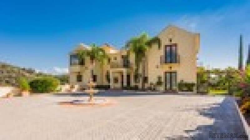 6 Bedrooms - Villa - Malaga - For Sale - 2