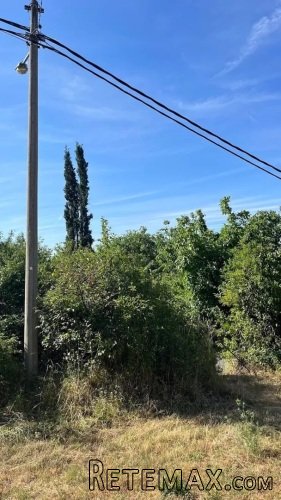 Plac 23ari u gradjevinskoj zoni,1/1,cist,ravan - 3