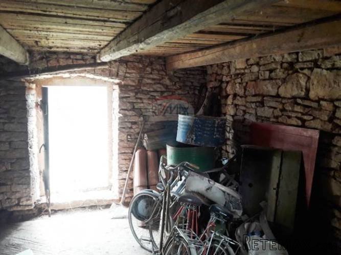 STARA KUĆA 80 m2 SA MALO DVORIŠTA - 3