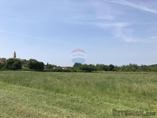 Višnjan - građevinski teren sa pogledom na more - 3