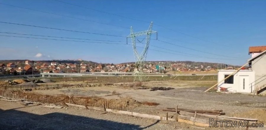 Izdaje se hala sa placem-Vozdovac,selo Rakovica (Kruzni put) - 4