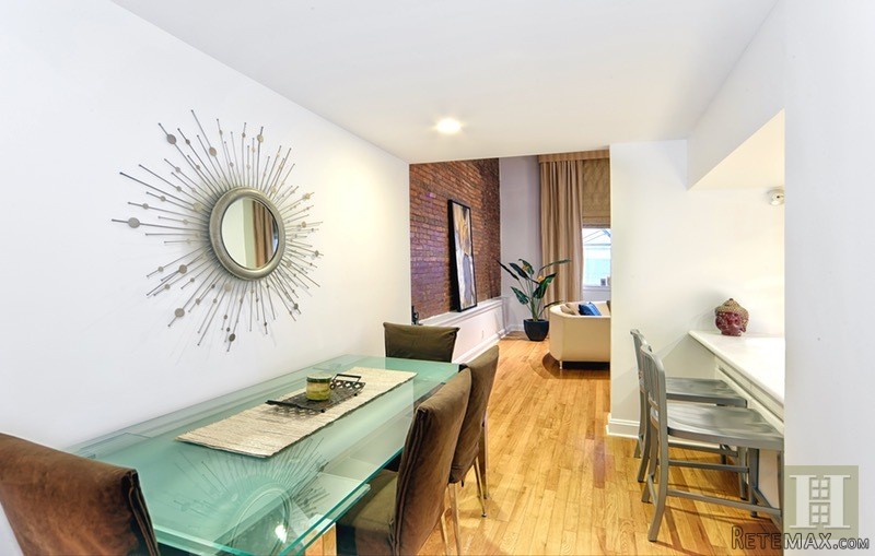 2 bedroom Apartment For Sale: 54 PINE.. - 2