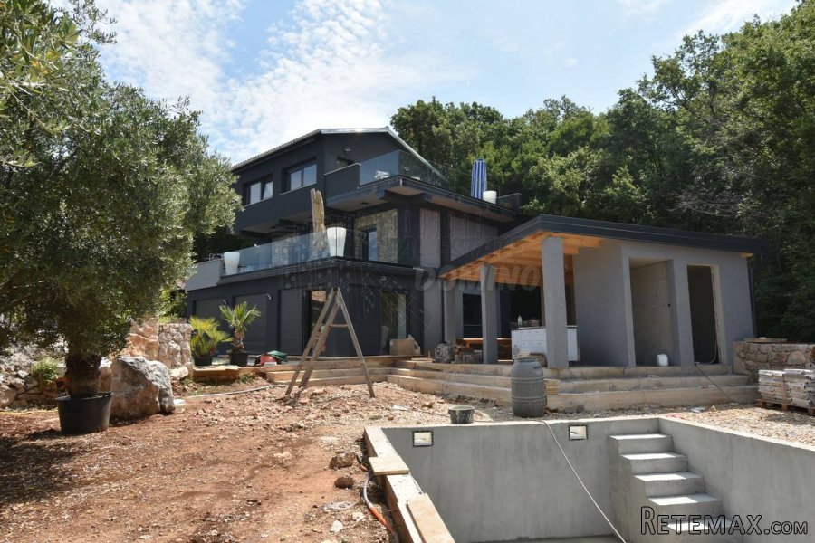 Prekrasna renovirana kuća! Dobrinj! - 8