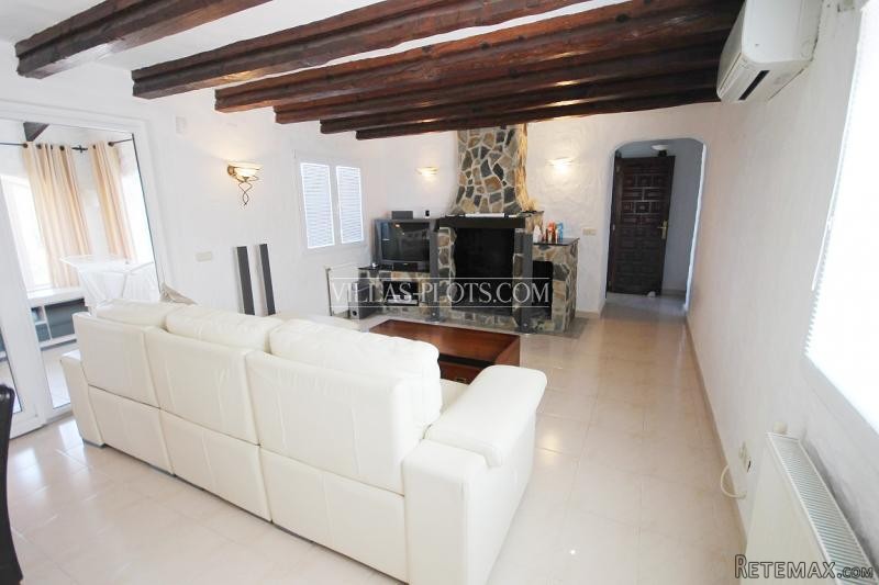 4 Bedroom Villa In Javea - 2