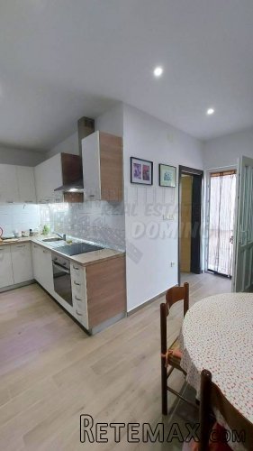 Renovirani apartman blizu mora! Njivice