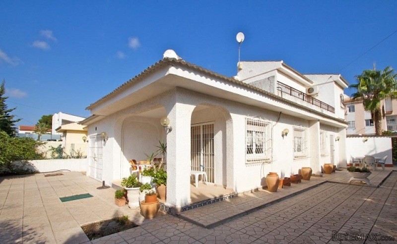 2 Bedrooms - Villa - Alicante - For Sale - 2