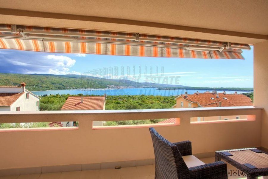 Apartman s otvorenim pogledom na more! Rijetkost na..
