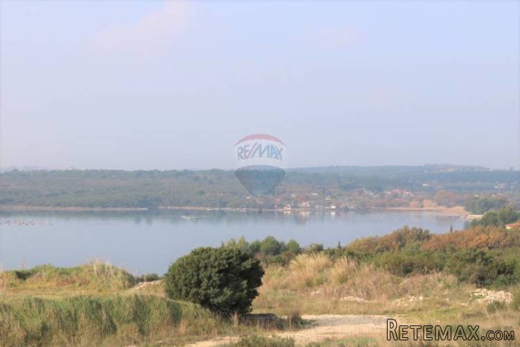 Istra, Medulin, novi apartmani 170m do mora