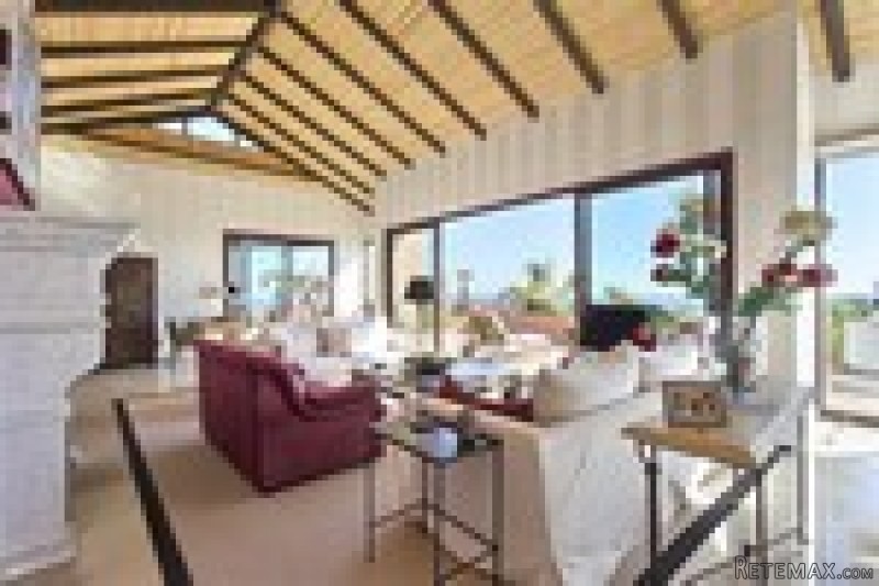 Apartment For Sale In Estepona.. - 2