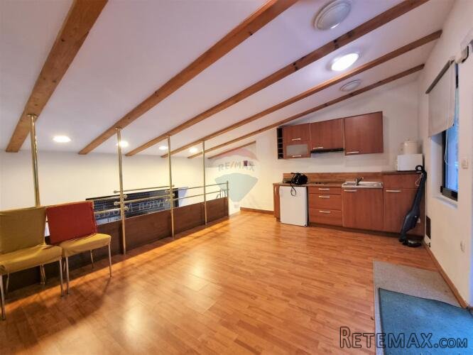 OPATIJA- poslovni prostor 45 m2, prizemlje, parking, terasa, - 3